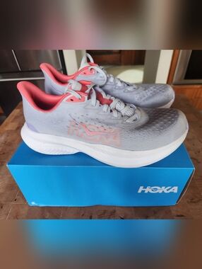 Hoka Women's Mach 6- Worn Twice